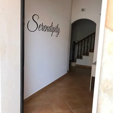 Serendy Bed & Breakfast *